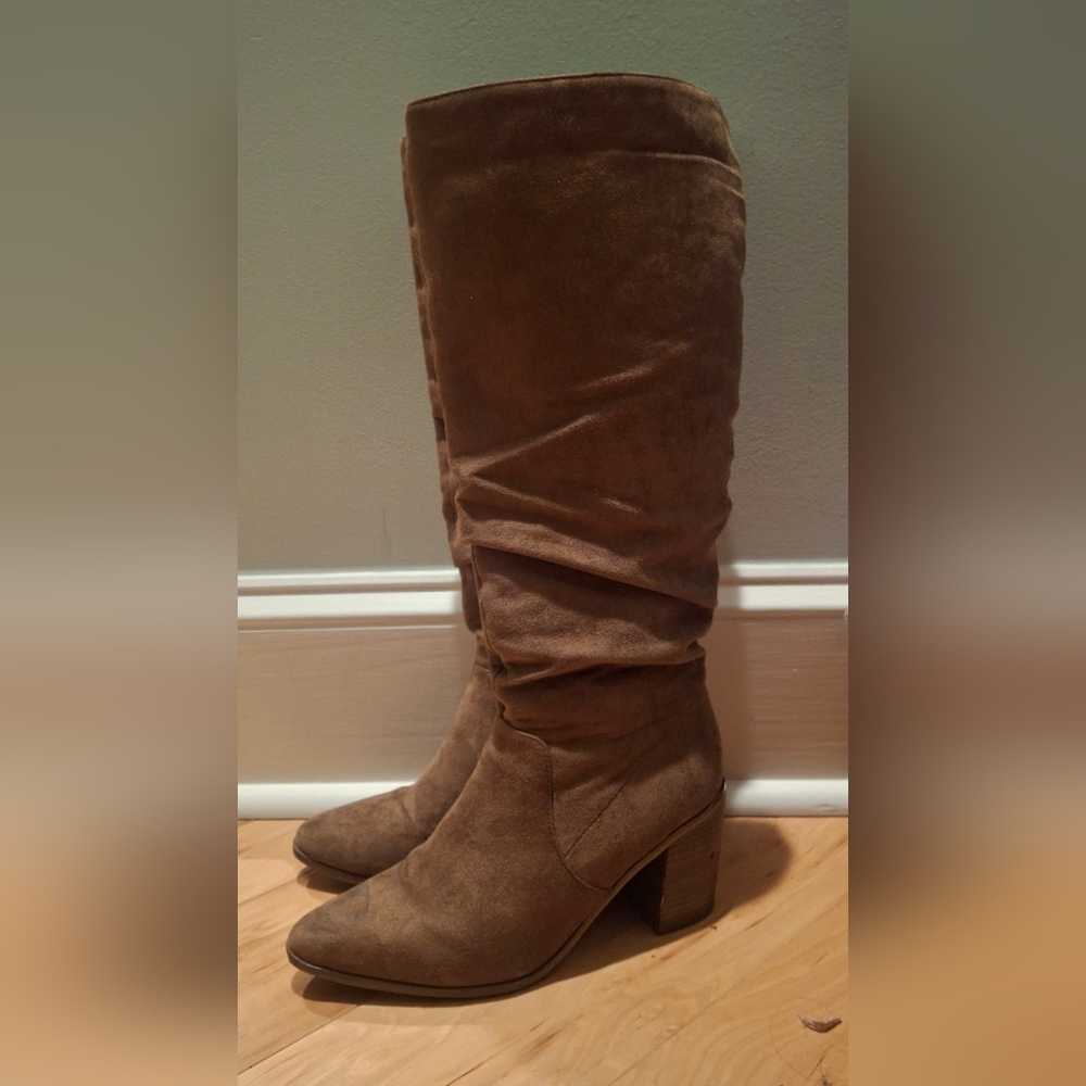 Dream Pairs Women's Knee-High Suede Boots in Brown